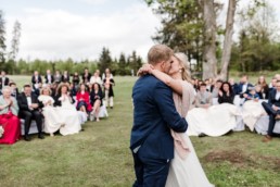 Erster Kuss als Mann und Frau