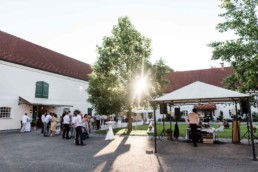 Irghof Obernberg in Oberösterreich fotografiert bei nachhaltiger Hochzeit von Veronika Anna Fotografie.