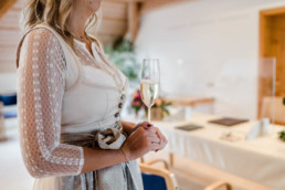 Detailverliebt bei einer Hochzeit im bayerischen Wald von Veronika Anna Fotografie
