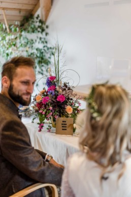 Natürliche Paarbilder bei einer Hochzeit von Veronika Anna Fotografie
