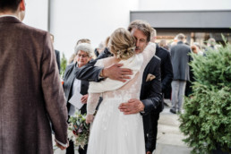 Gratulation bei einer Hochzeit im bayerischen Wald Veronika Anna