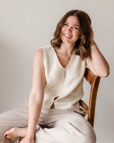 personal-branding-fotoshooting-straubing-fotograf-veronika-anna-fotoreportage-katja-stumbeck-17